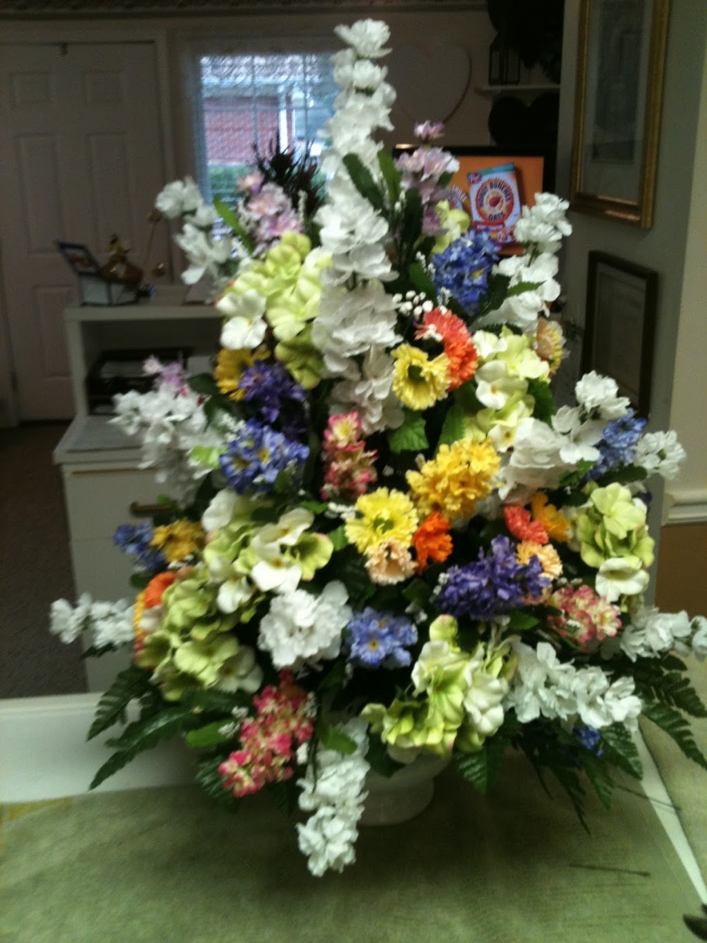 The Flower Cottage & Gifts LLC | 1675 Madison Pl, Lithia Springs, GA 30122, USA | Phone: (678) 401-2787