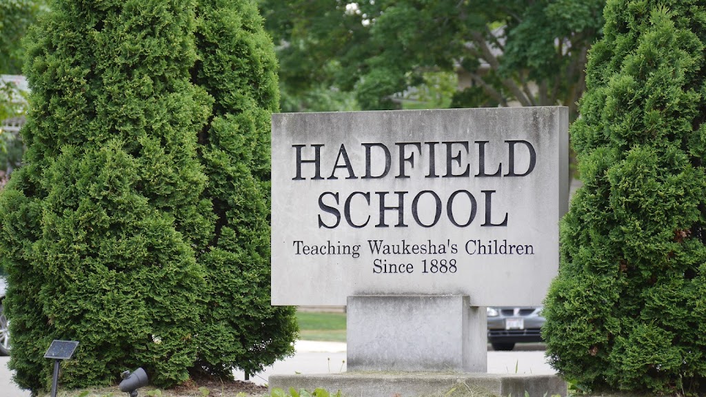 Hadfield Elementary School | 733 Linden St, Waukesha, WI 53186, USA | Phone: (262) 970-1500