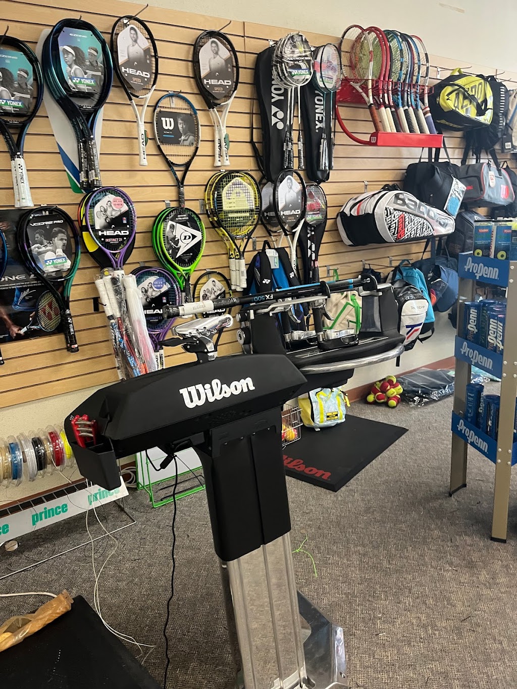 The Tennis Zone | 2713 Miamisburg Centerville Rd, Dayton, OH 45459, USA | Phone: (937) 436-4700