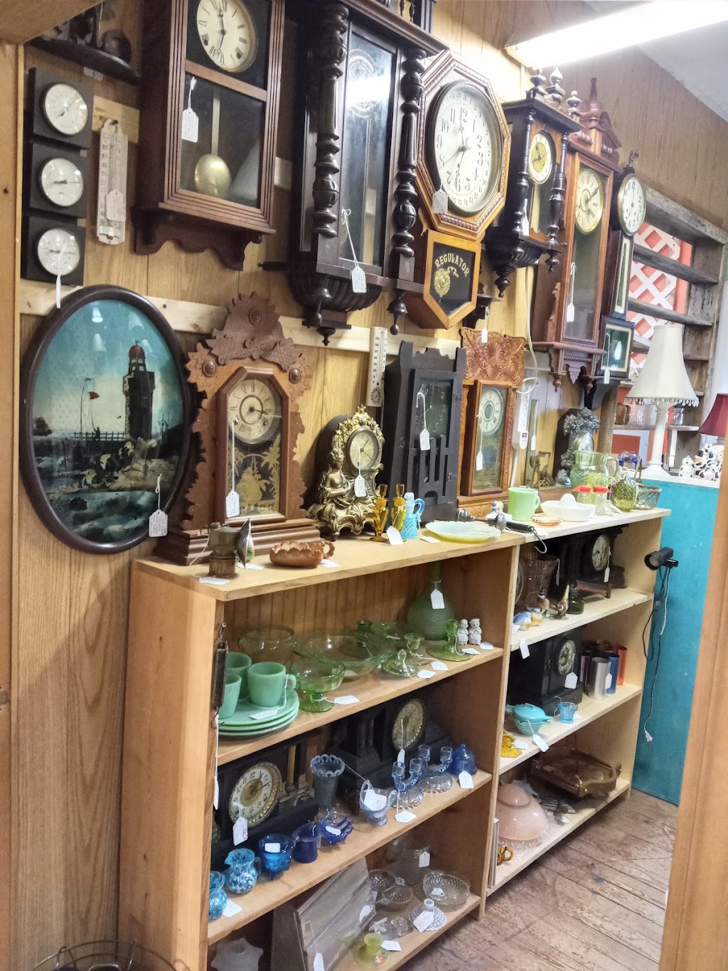 Nanas Junk-N Treasure | 320 W Cleveland Blvd, Aransas Pass, TX 78336, USA | Phone: (361) 230-5481