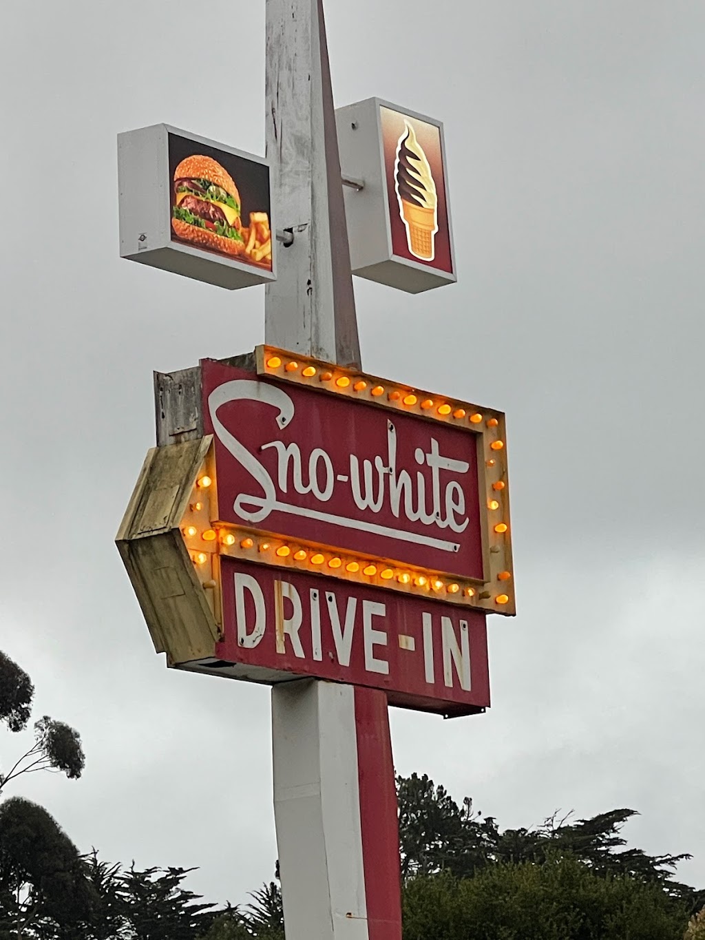 Sno White Drive-In | 223 State Park Dr, Aptos, CA 95003, USA | Phone: (831) 688-4747