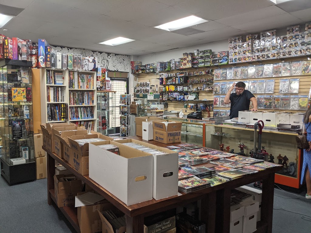 D Js Universal Comics | 11390 Ventura Blvd, Studio City, CA 91604, USA | Phone: (818) 761-3465