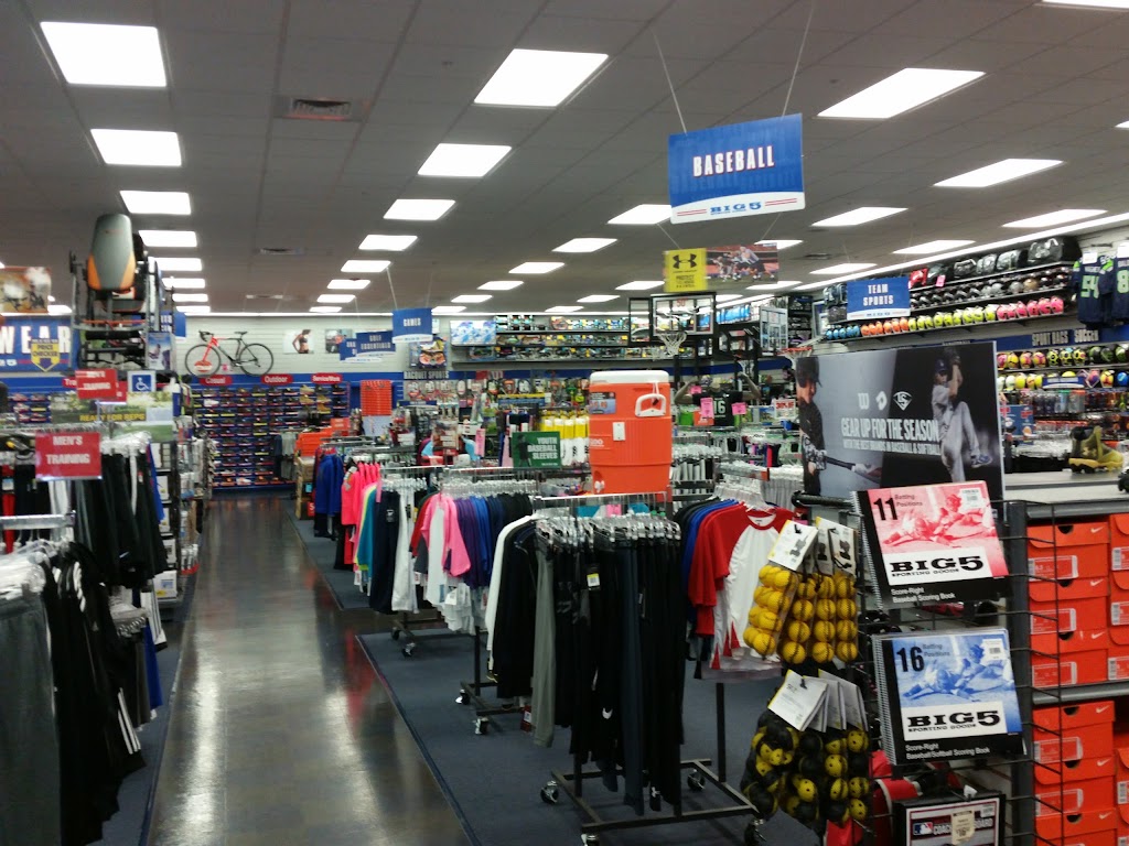 Big 5 Sporting Goods | 21800 Market Pl NW #201, Poulsbo, WA 98370, USA | Phone: (360) 394-6087