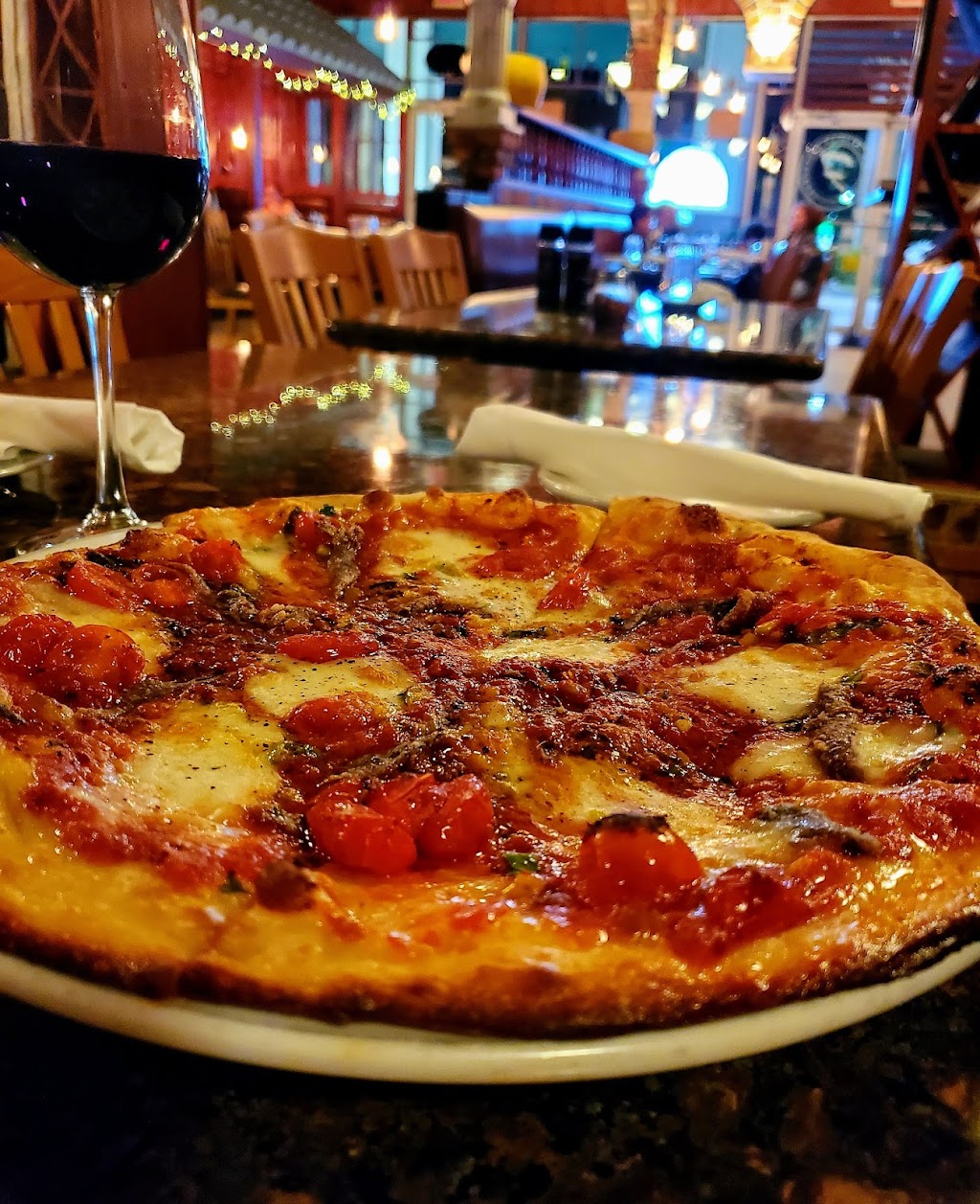 Fratellis Pizza Pasta & Vino | 3992 W Hillsboro Blvd, Deerfield Beach, FL 33442 | Phone: (954) 428-6366