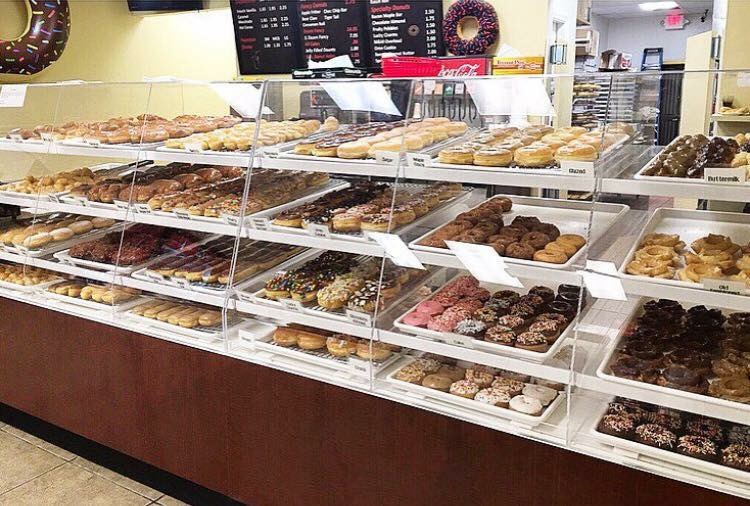 Livs Donuts | 1660 Herndon Ave, Clovis, CA 93611 | Phone: (559) 765-2805