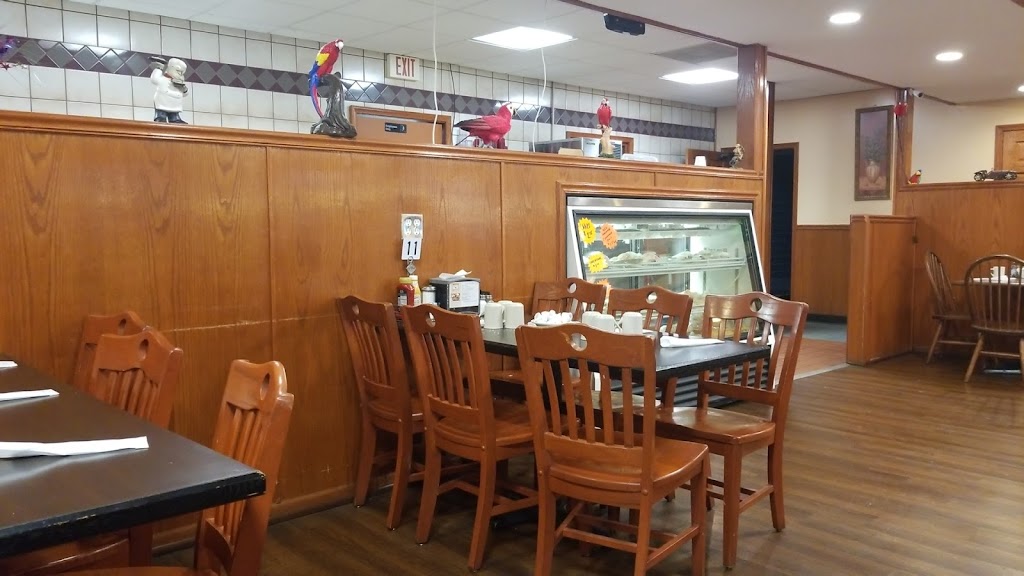 Pollys Restaurant | 15 S Stanley Rd, Cottage Hills, IL 62018 | Phone: (618) 251-8511