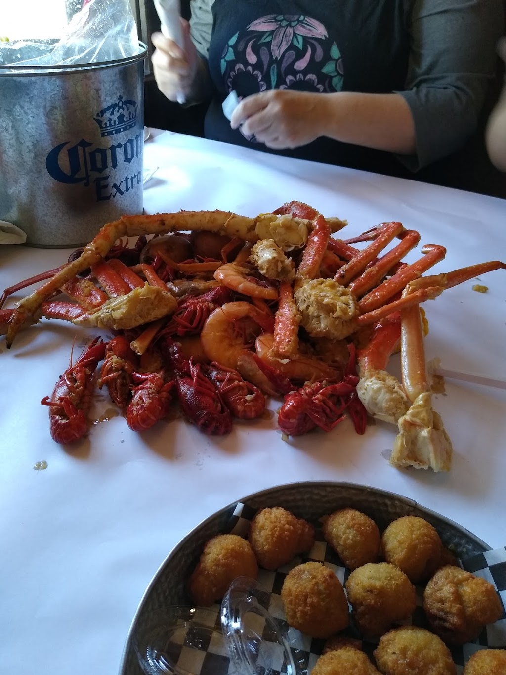 The Crawfish Pot Norman | 3025 William Pereira, Norman, OK 73072 | Phone: (405) 310-3878