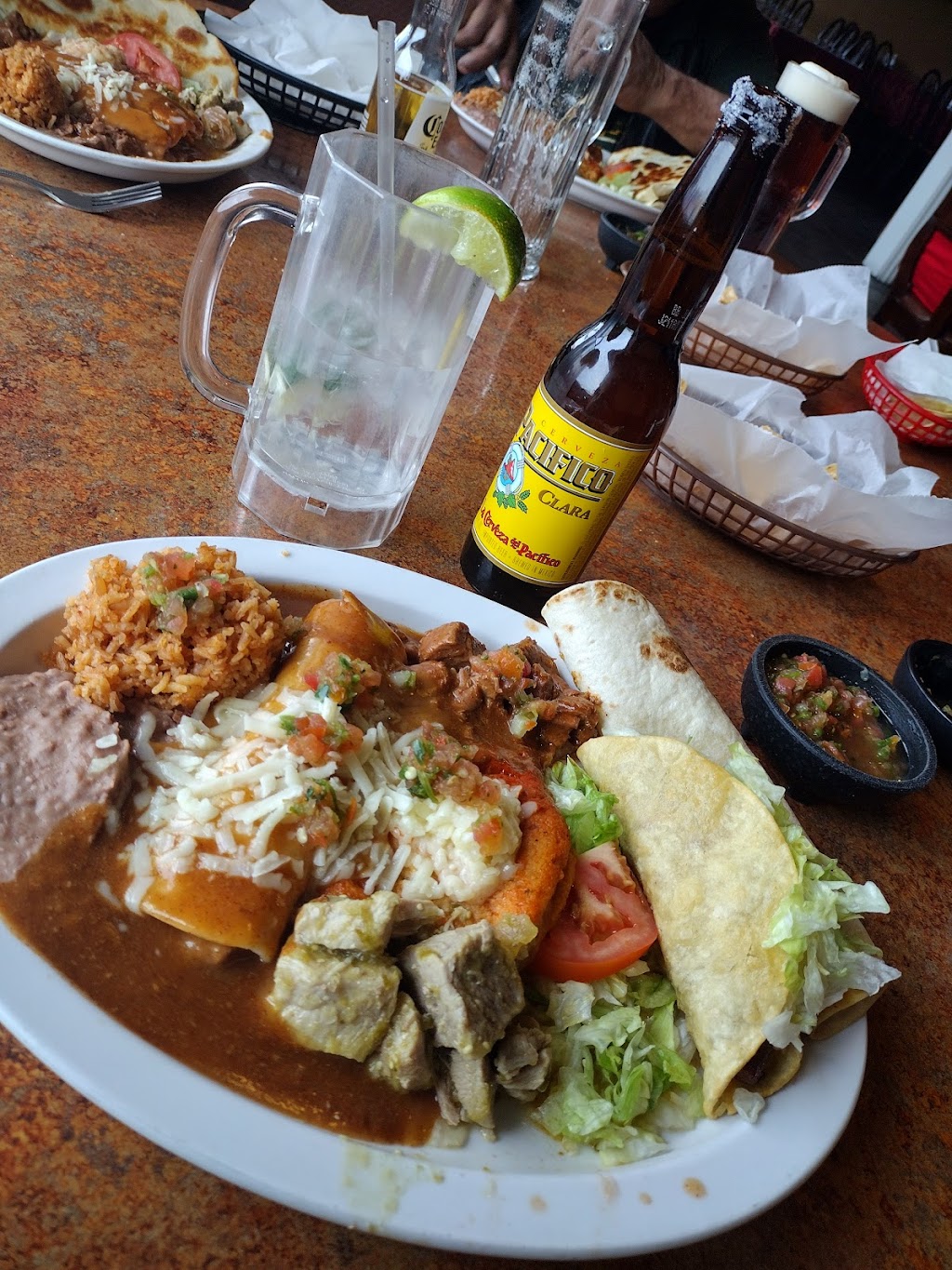 Casa Flores Mexican Restaurant | 400 E Kettleman Ln Suite 5, Lodi, CA 95240 | Phone: (209) 365-0559