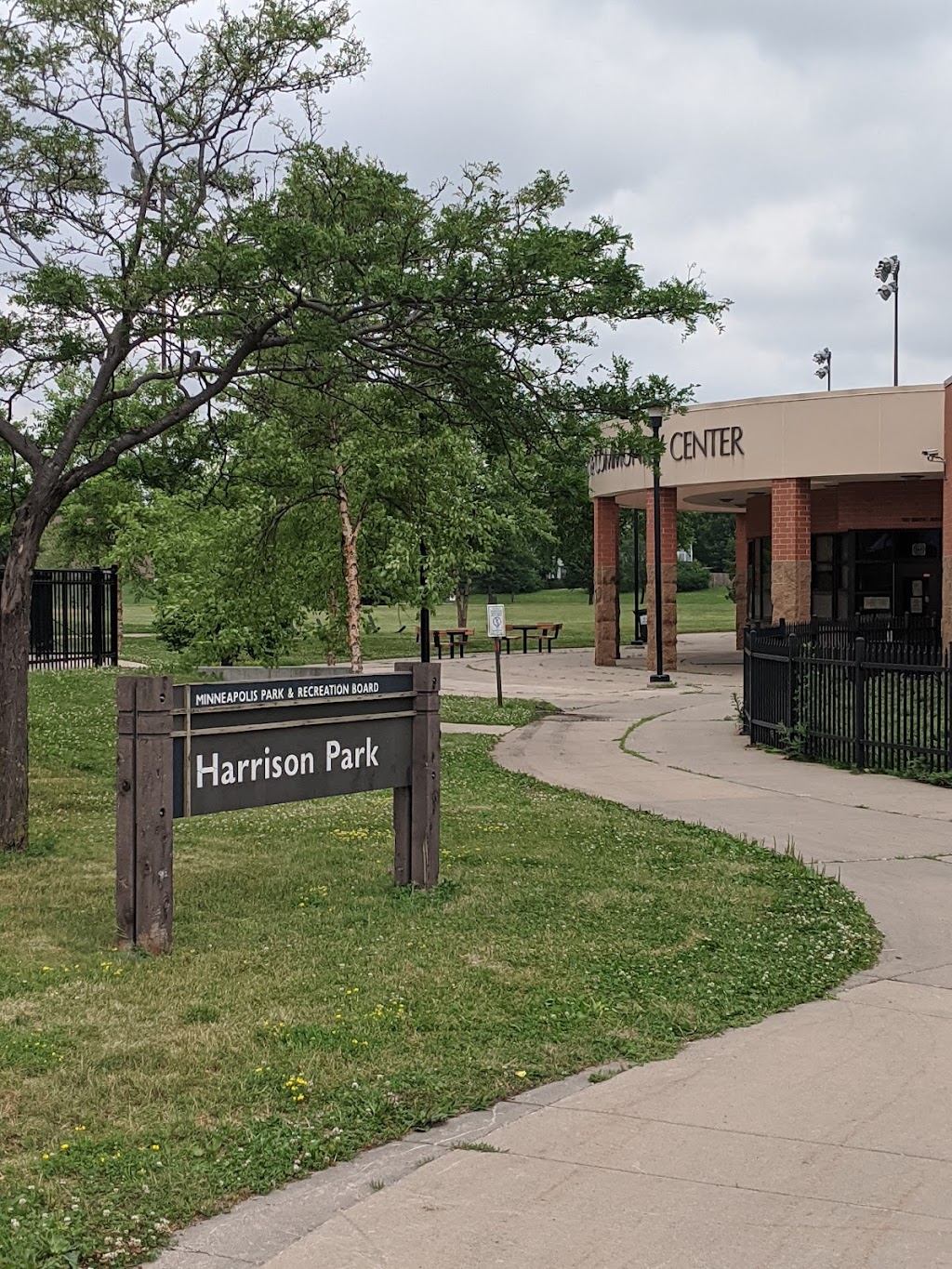 Harrison Park | 503 N Irving Ave, Minneapolis, MN 55405 | Phone: (612) 370-4951