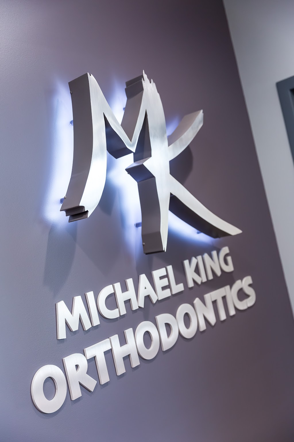 Michael King Orthodontics | 2687 W 78th St, Chanhassen, MN 55317 | Phone: (952) 470-2627