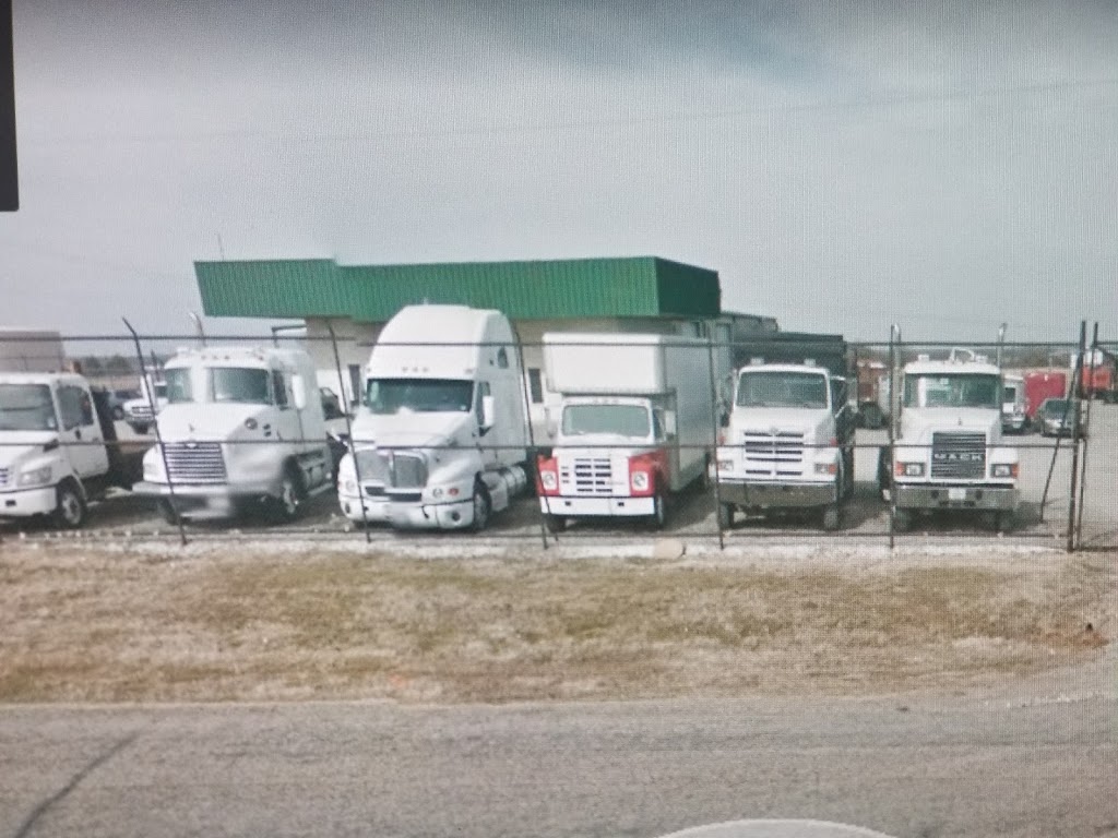 Trucks Trailers & Equipment Sales | 2463 TX-56, Dodd City, TX 75438, USA | Phone: (800) 636-5051