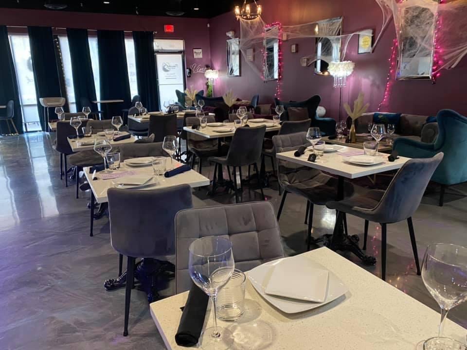 Peacock Wine Bar | 1525 N Gilbert Rd c108, Gilbert, AZ 85234, USA | Phone: (480) 590-1586