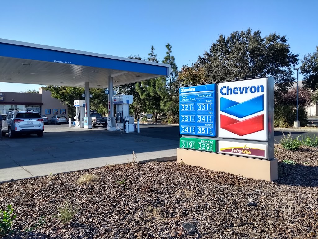Chevron | 333 Mace Blvd, Davis, CA 95618, USA | Phone: (530) 747-2001