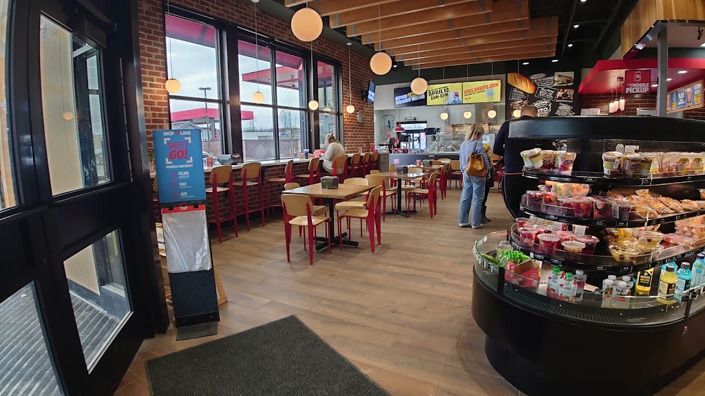 Sheetz | 560 River St, Madison, OH 44057, USA | Phone: (440) 307-4286