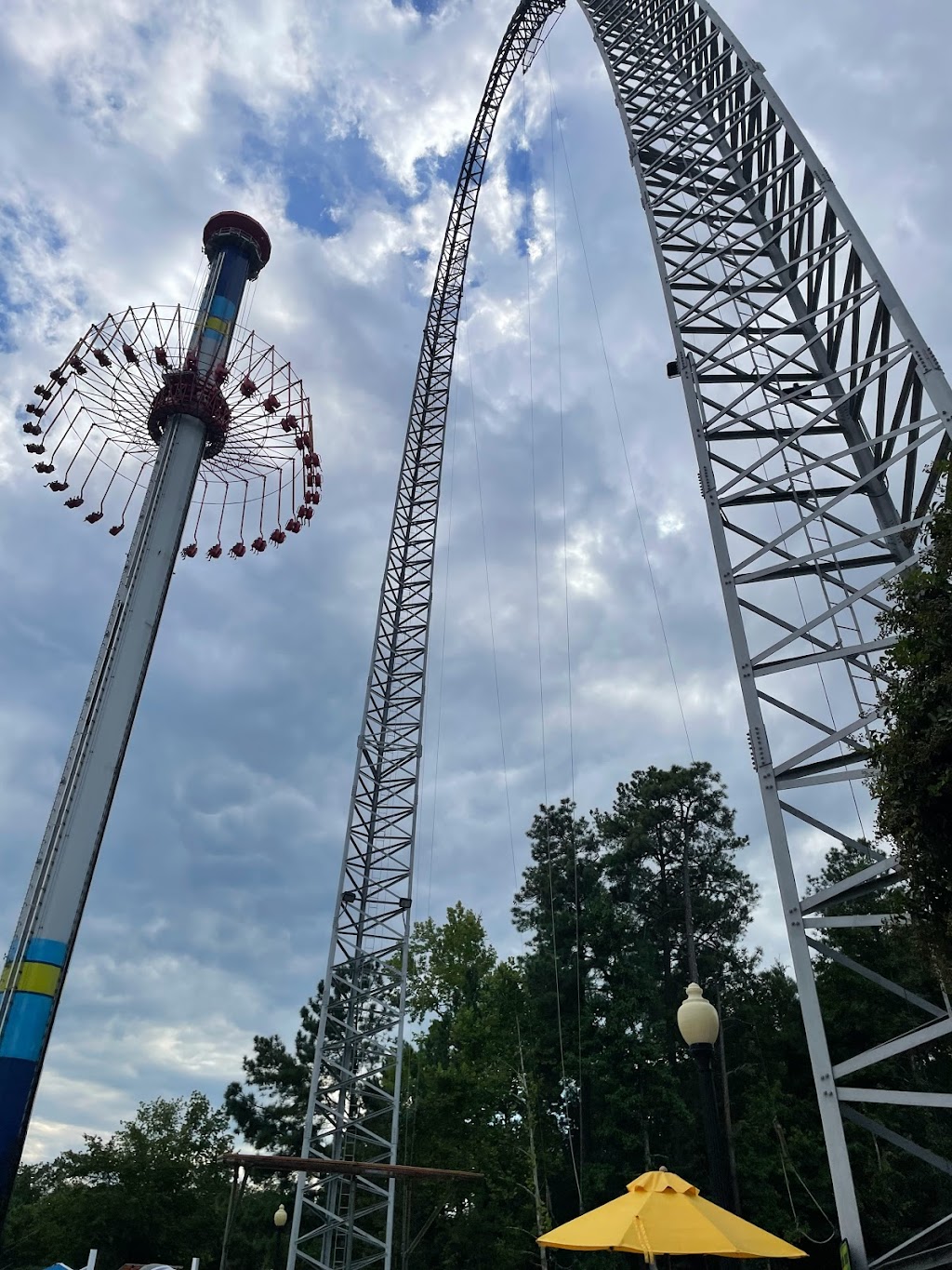 Kings Dominion | 16000 Theme Park Way, Doswell, VA 23047, USA | Phone: (804) 876-5000