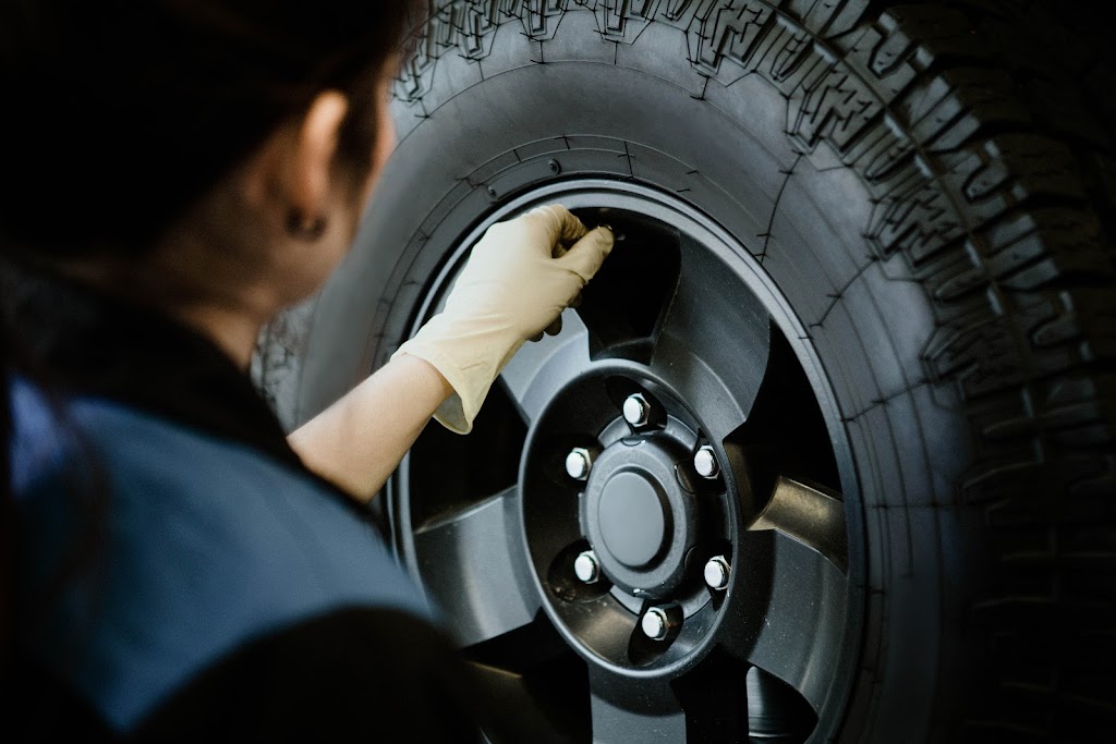 Essey Tire | 5200 PA-51, Belle Vernon, PA 15012 | Phone: (724) 379-4800