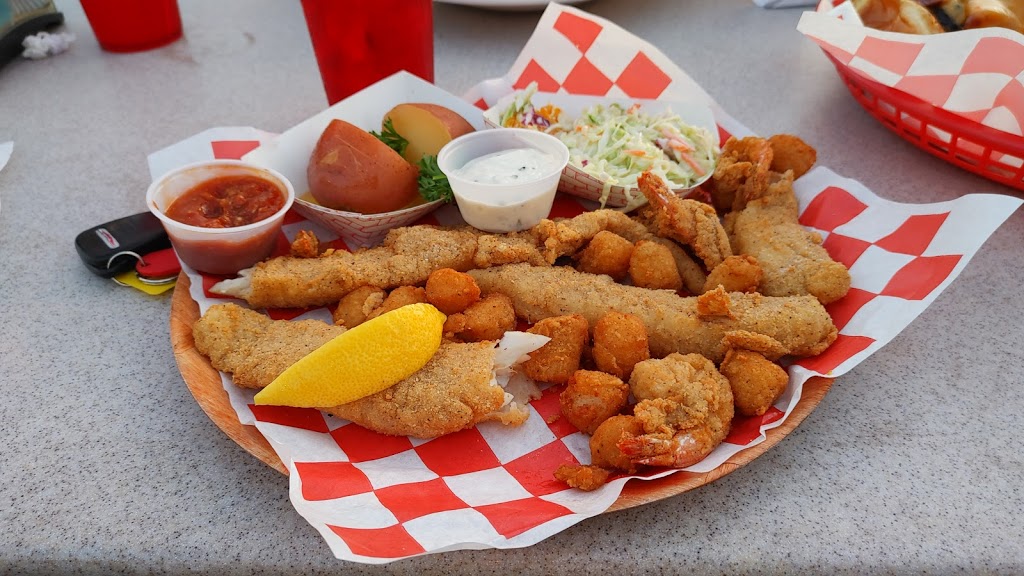 Shells Seafood | 7081 Gulf Blvd, St Pete Beach, FL 33706 | Phone: (727) 826-0729