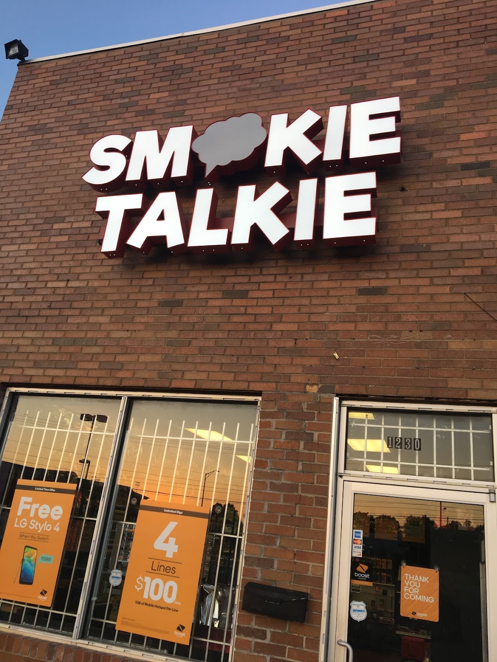 Smokie Talkie | 1230 Demorest Rd, Columbus, OH 43204, USA | Phone: (614) 274-9960