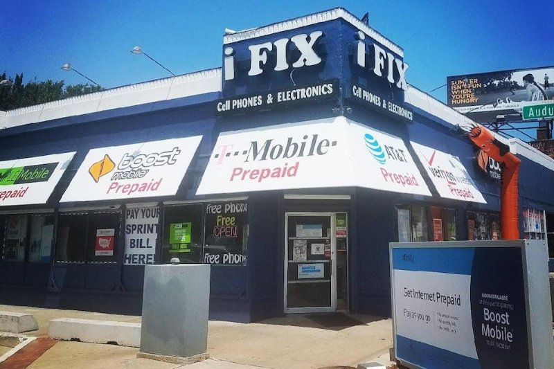 Boost Mobile - Detroit | 16401 E Warren Ave, Detroit, MI 48224, USA | Phone: (313) 886-8288