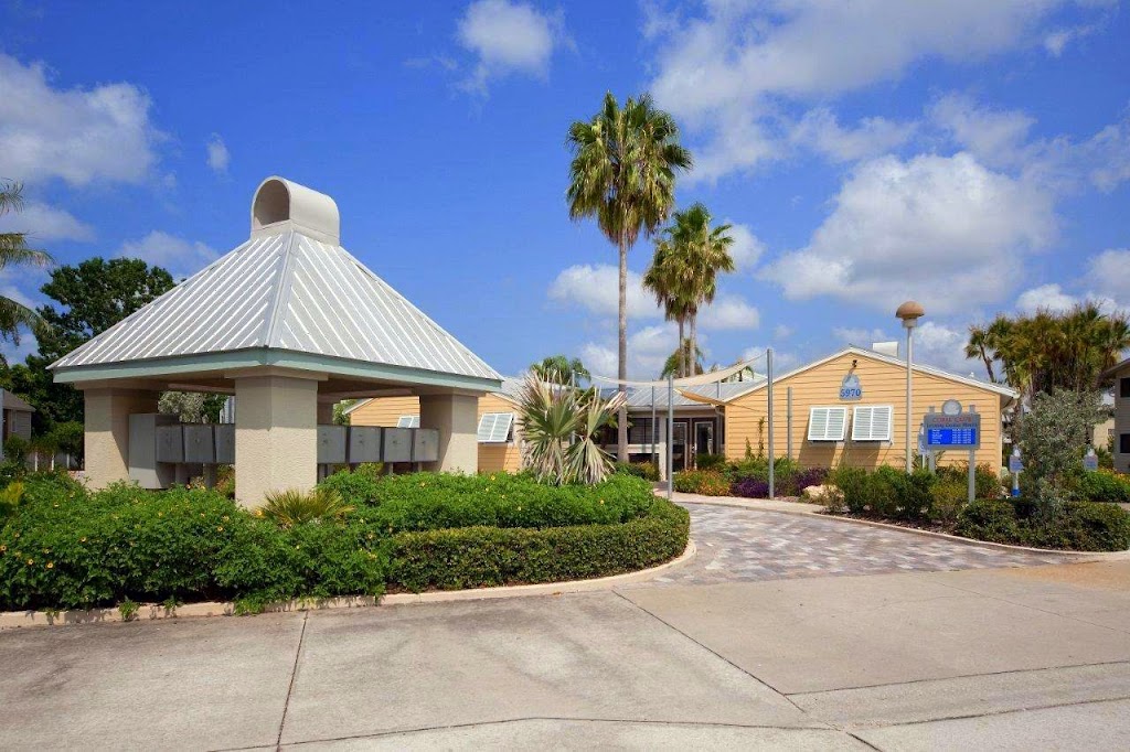 Coral Club Apartment Homes | 5970 35th St W, Bradenton, FL 34210 | Phone: (833) 220-0548