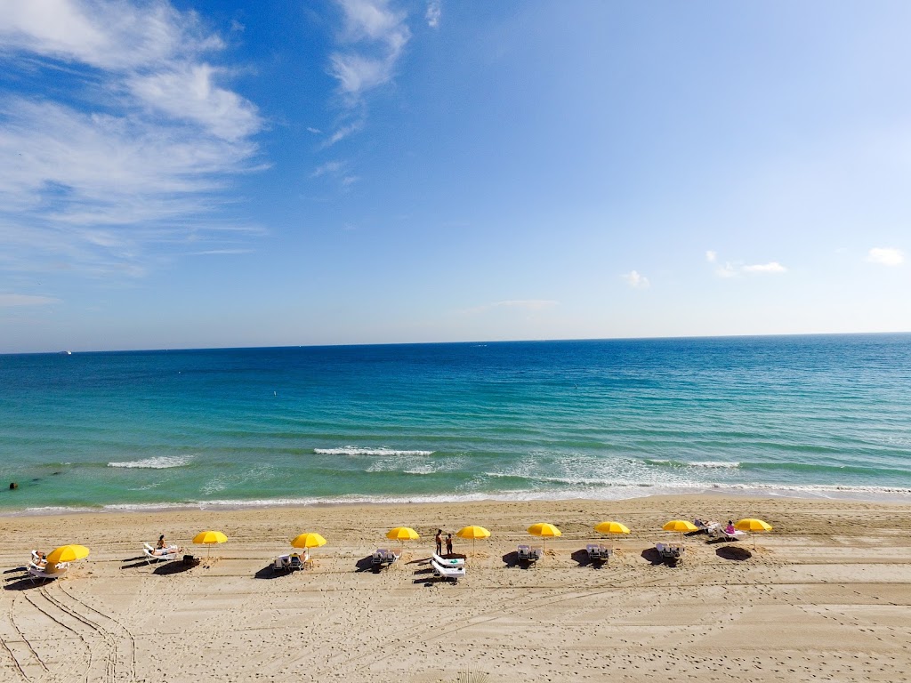 Sea View Hotel | 9909 Collins Ave, Bal Harbour, FL 33154 | Phone: (305) 866-4441