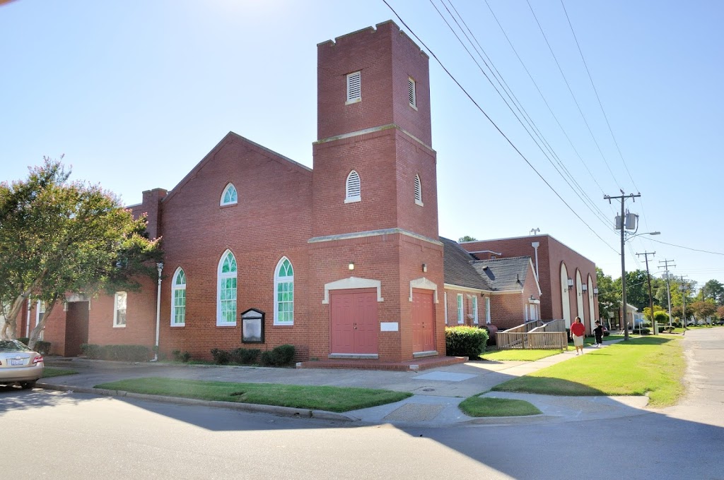 New Hope Church of God in Christ | 3232 Brest Ave, Norfolk, VA 23509, USA | Phone: (757) 857-5315