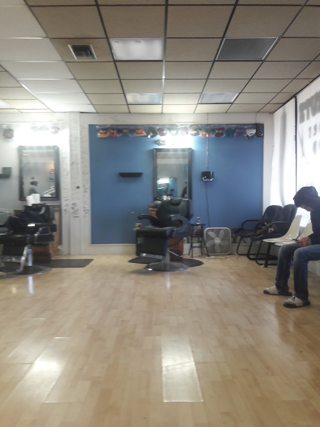 Kold Kutz Barber shop | 1600 Watauga Smithfield Rd Suite E, Blue Mound, TX 76131, USA | Phone: (817) 236-0044