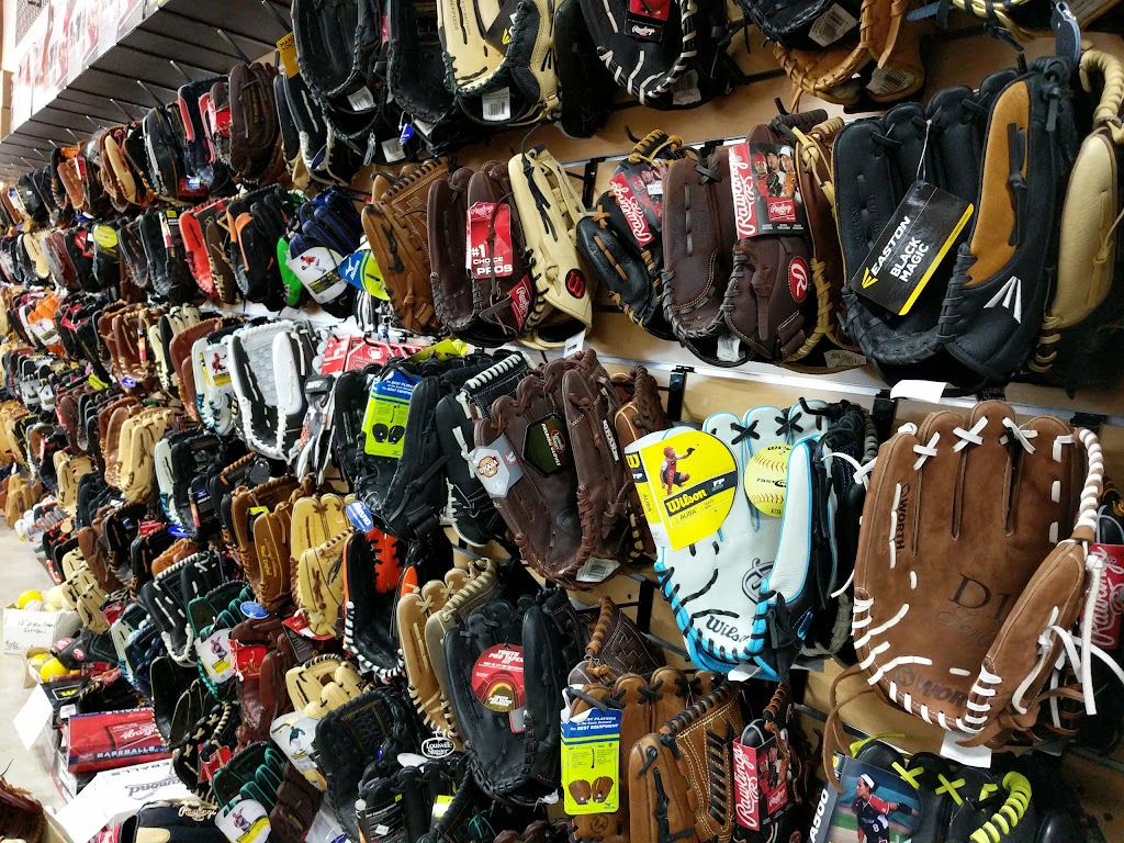 Goetz Brothers Sporting Goods | 1125 Industrial Rd Suite E, San Carlos, CA 94070, USA | Phone: (650) 366-4082