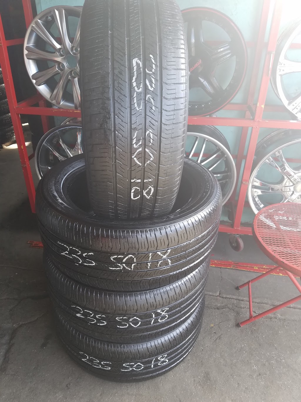 La Promesa Tires | 8024 S Western Ave, Los Angeles, CA 90047, USA | Phone: (323) 574-4040