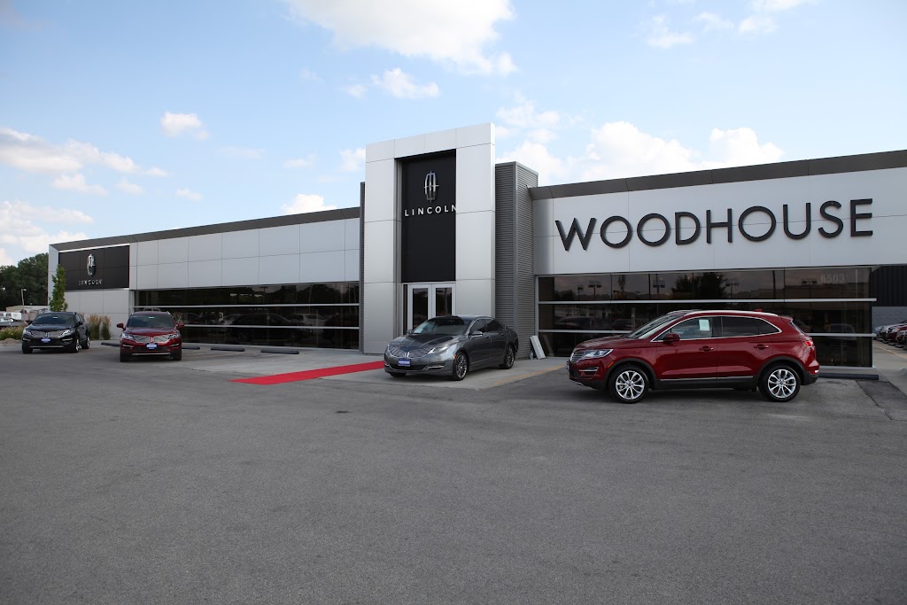 Woodhouse Lincoln | 8652 S 145th St, Omaha, NE 68138, USA | Phone: (402) 592-1044