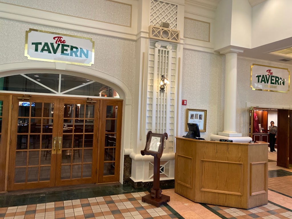 The Tavern at Nemacolin | 1001 Lafayette Dr, Farmington, PA 15437, USA | Phone: (724) 329-8555