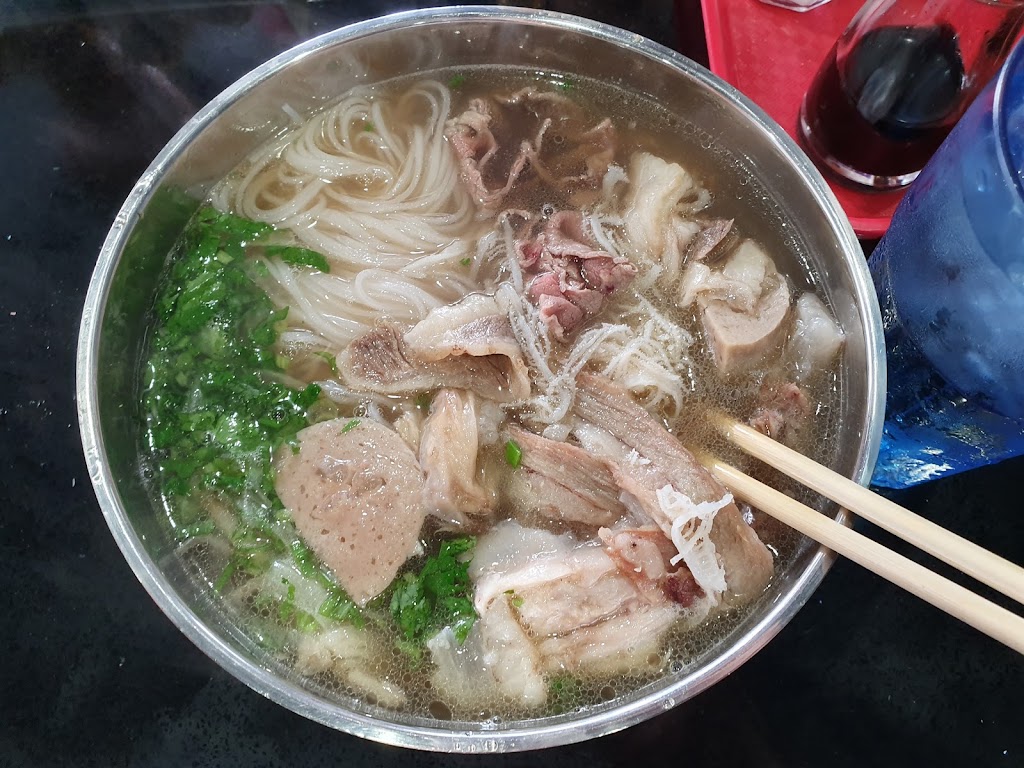 Round 3 Pho Noodle House | 1738 1/4 Nogales St, Rowland Heights, CA 91748, USA | Phone: (626) 363-4015