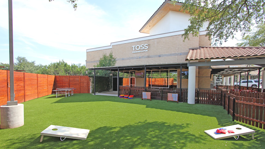 Toss Pizzeria & Pub | 11905 Bee Cave Rd #100, Austin, TX 78738, USA | Phone: (512) 502-5773