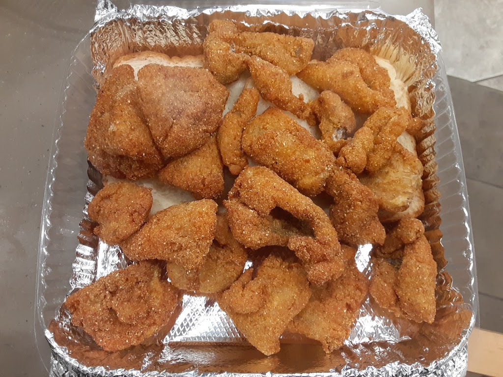 Lil Mamas Chicken Shack | 3924 W Red Bird Ln, Dallas, TX 75237, USA | Phone: (214) 272-7977