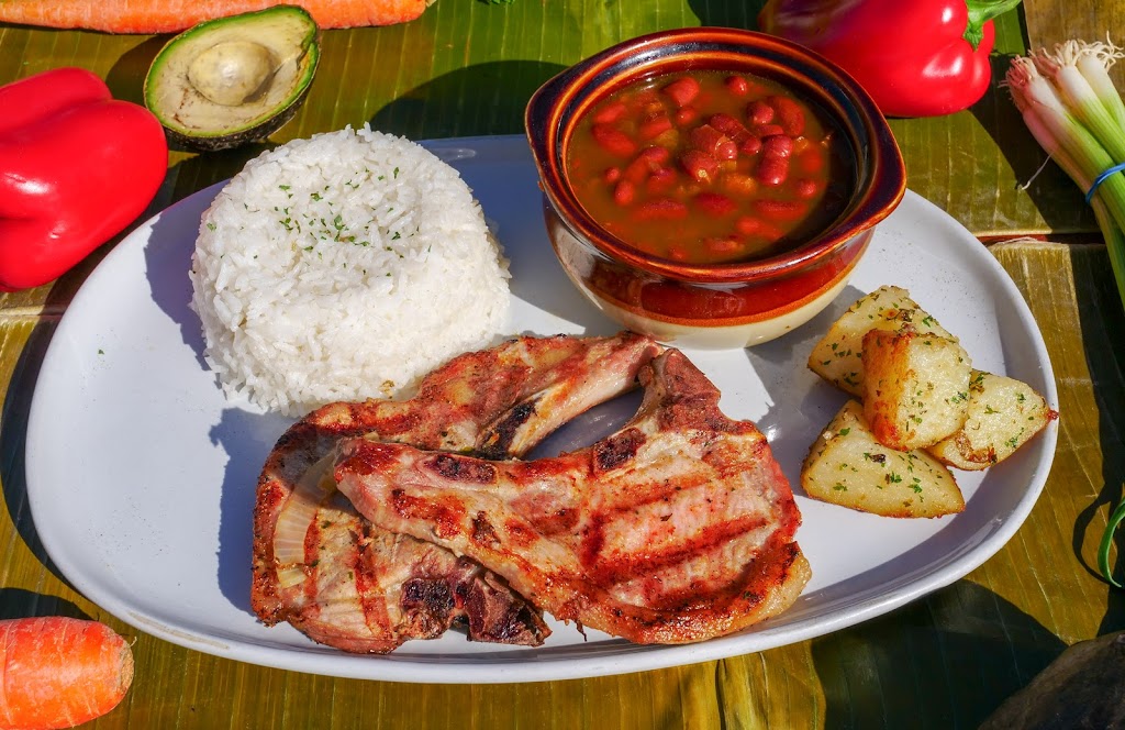 La Pequena Colombia | 6312 N Armenia Ave, Tampa, FL 33604, USA | Phone: (813) 876-8338