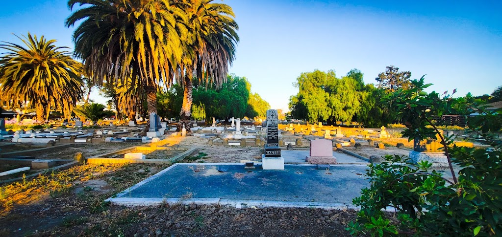 Holy Spirit Cemetery | Central Ave, Fremont, CA 94536, USA | Phone: (510) 797-1660