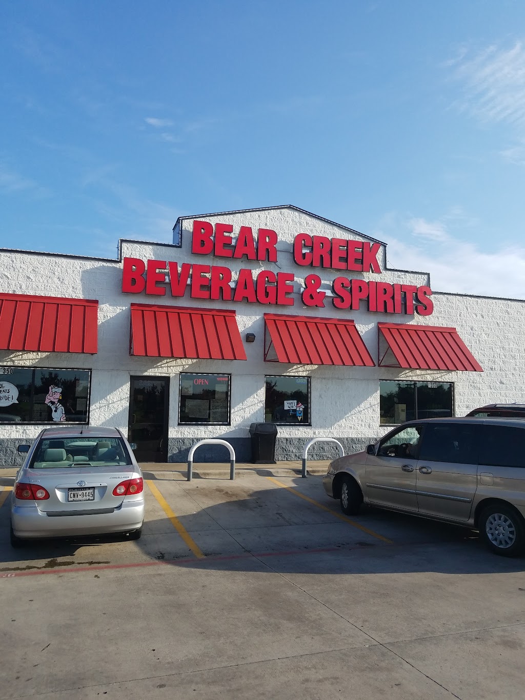 Bearcreek Beverage & Spirits | 1350 E Bear Creek Rd, Glenn Heights, TX 75154, USA | Phone: (972) 217-1118