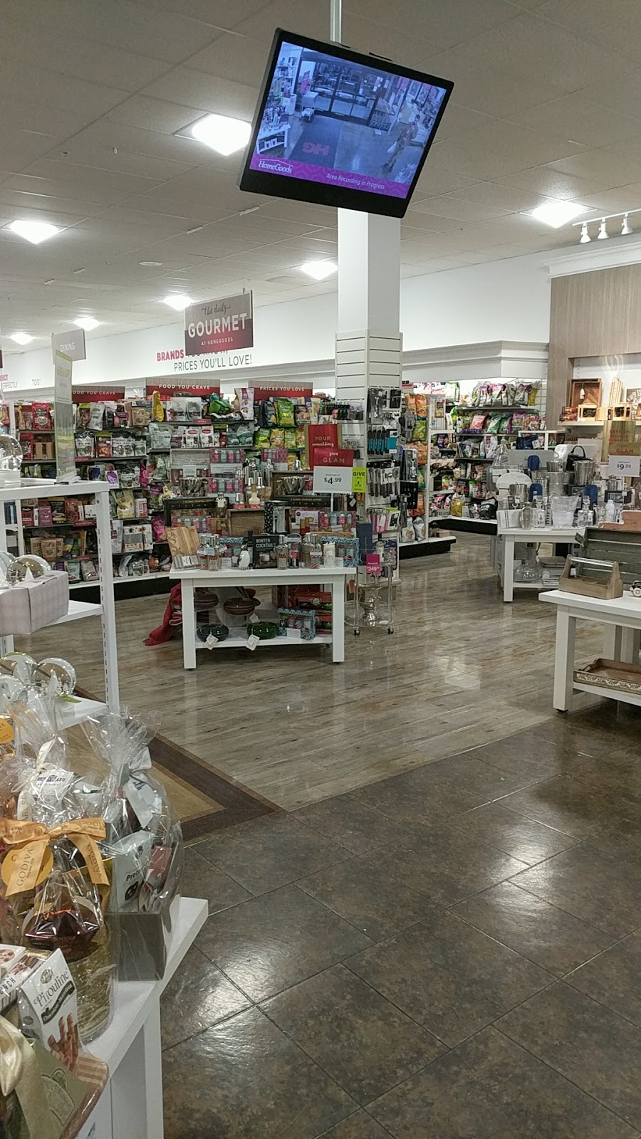 HomeGoods | 1555 E New Circle Rd, Lexington, KY 40509, USA | Phone: (859) 269-0075