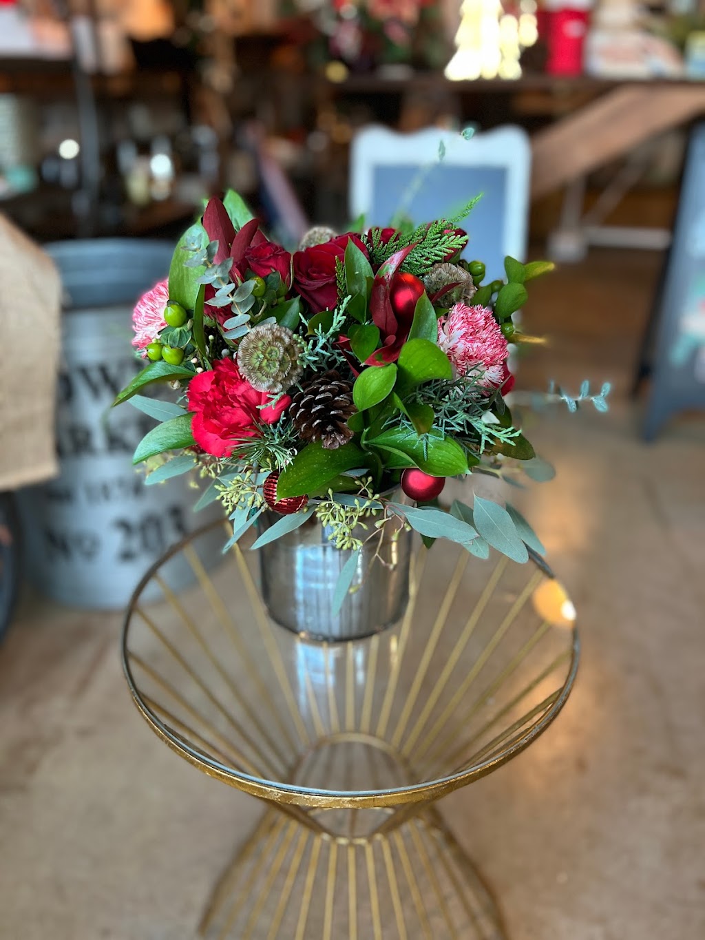 Bloom-A-Round Floral Design by Delilah Jean | 2451 Lakeside Pkwy #120, Flower Mound, TX 75022, USA | Phone: (214) 222-5995