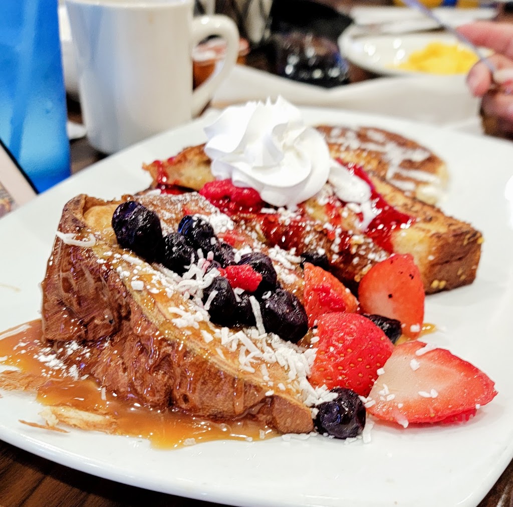 The Broken Yolk Cafe | 1501 Rimpau Ave #101, Corona, CA 92881, USA | Phone: (951) 736-2060