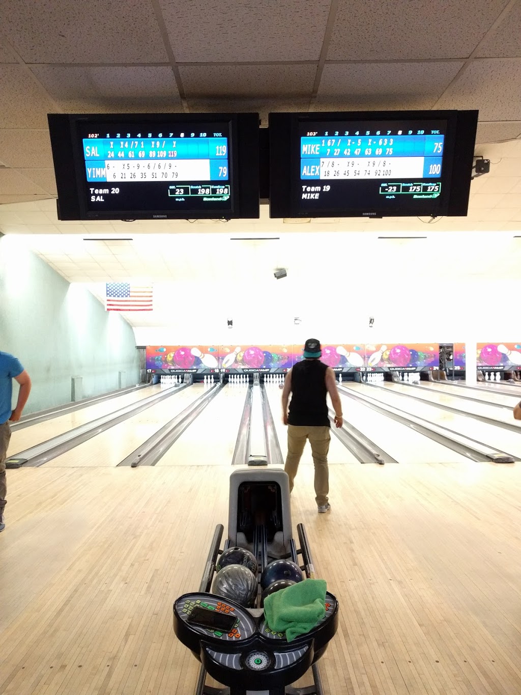 Shell Lanes | 1 Bouck Ct, Brooklyn, NY 11223, USA | Phone: (718) 336-6700