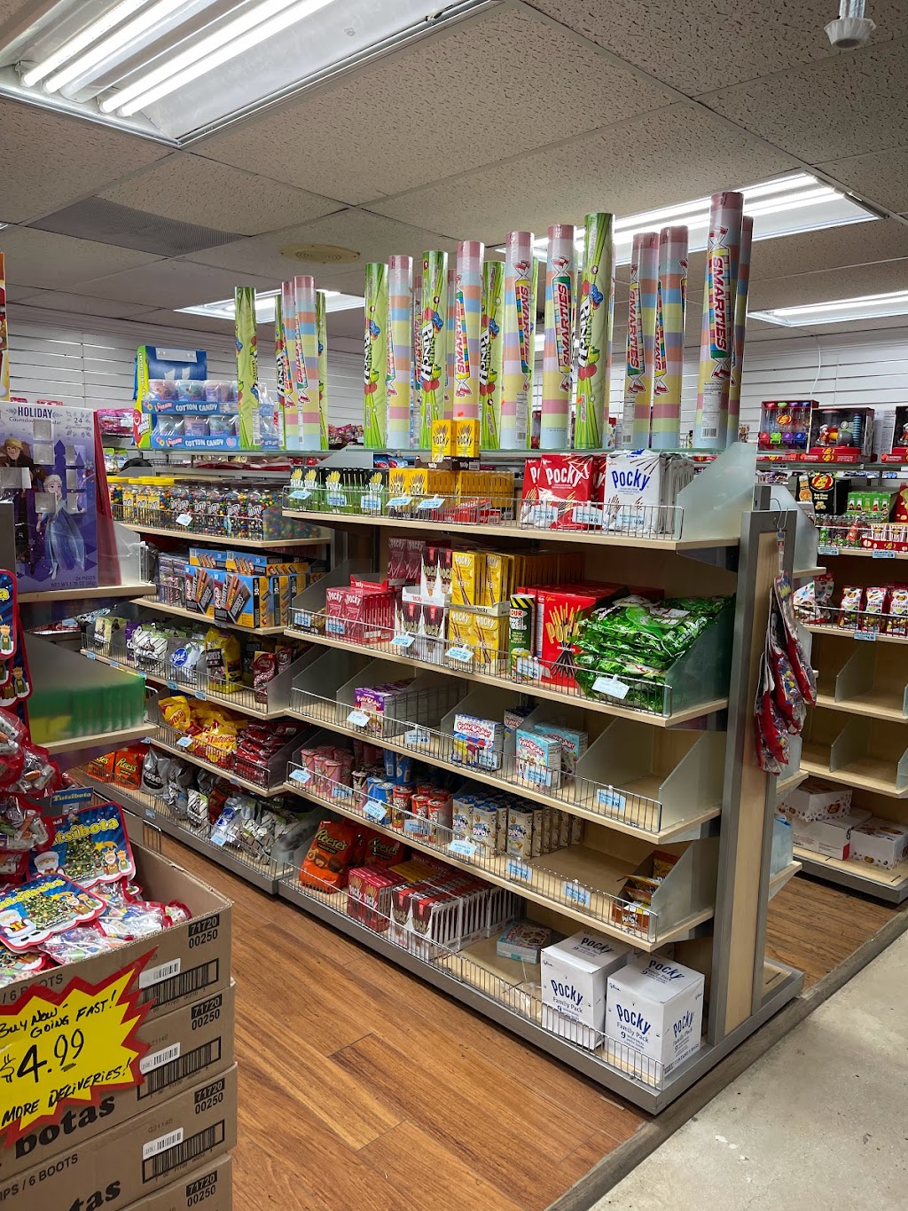 Alamo Candy Company | 1149 W Hildebrand Ave, San Antonio, TX 78201, USA | Phone: (210) 734-8672