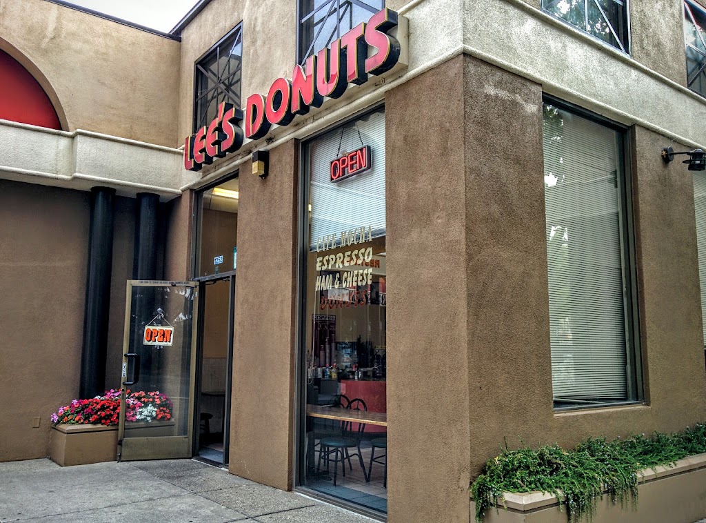 Lees Donuts | 1252 Davis St, San Leandro, CA 94577, USA | Phone: (510) 569-9025