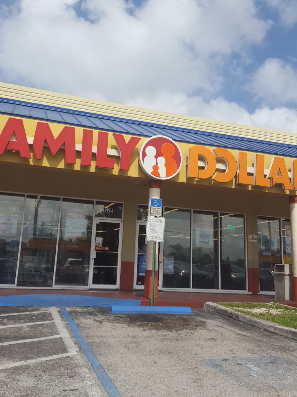 Family Dollar | 19721 NW 37th Ave, Miami Gardens, FL 33056, USA | Phone: (786) 396-1230