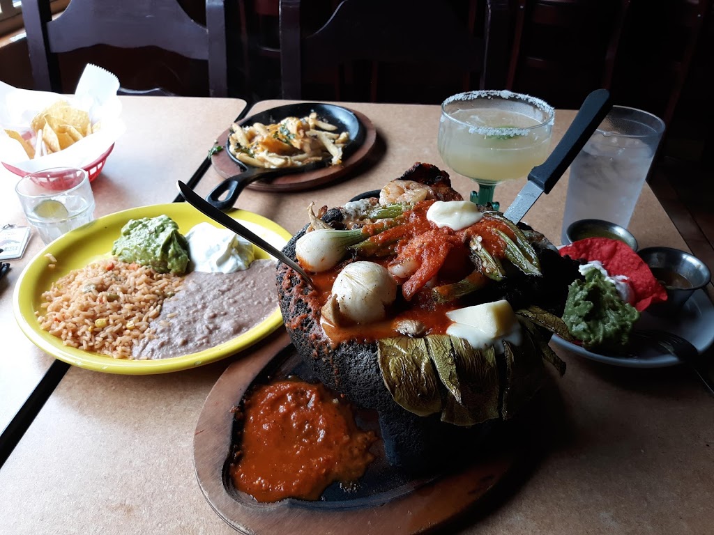 Los Dos Potrillos Mexican Restaurant - Littleton | 10065 W San Juan Way, Littleton, CO 80127, USA | Phone: (303) 948-1552