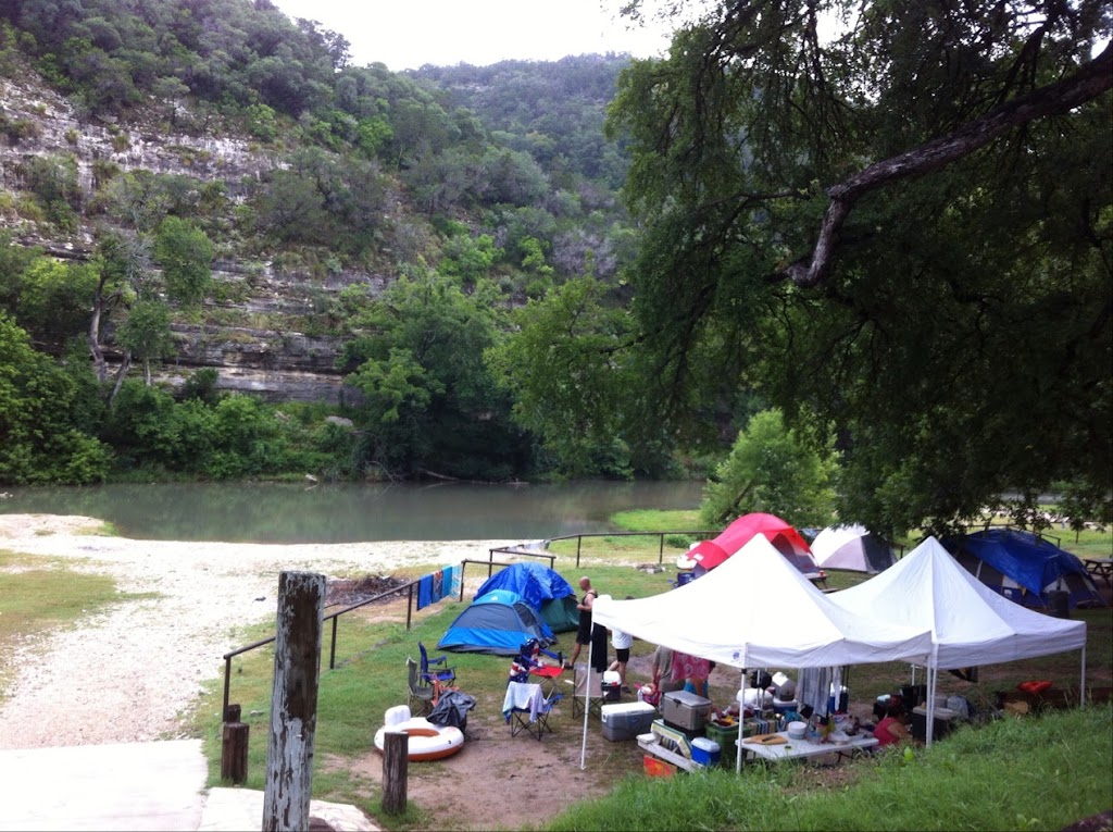 Gilligans Campground | 9360 River Rd, New Braunfels, TX 78132, USA | Phone: (830) 964-2456