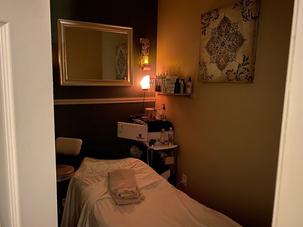 Caribbean Mystique Massage & Wellness Spa | 8909 Regents Park Dr STE 415, Tampa, FL 33647, USA | Phone: (813) 991-7390