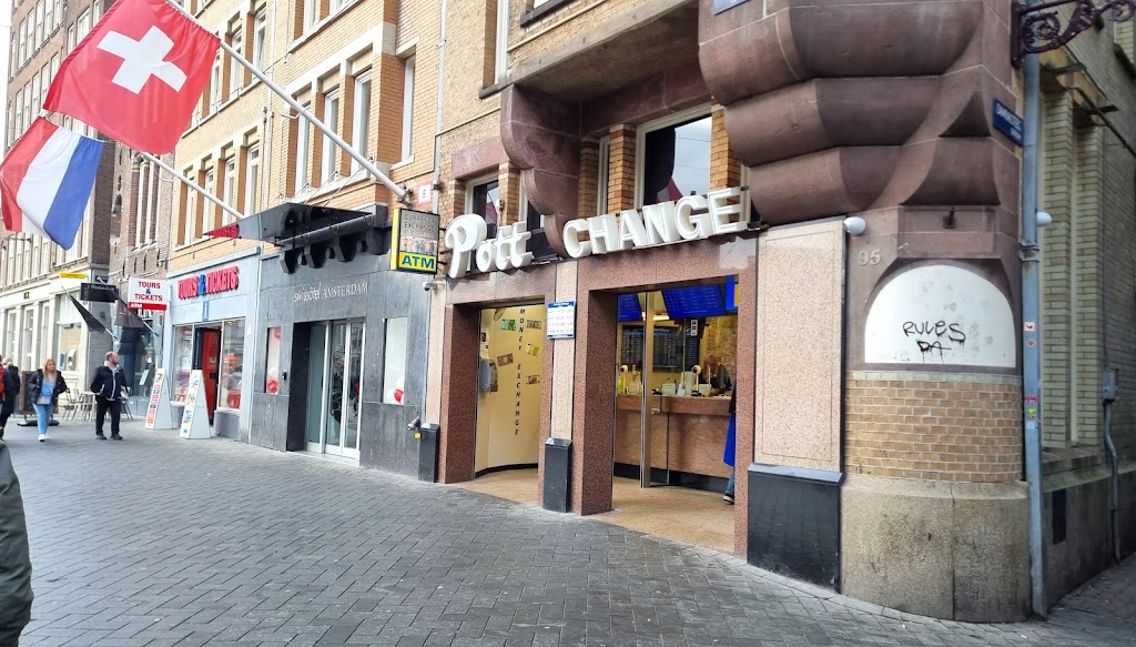 Pott Change | Damrak 95 BG, 1012 LP Amsterdam, Netherlands | Phone: 020 626 3658