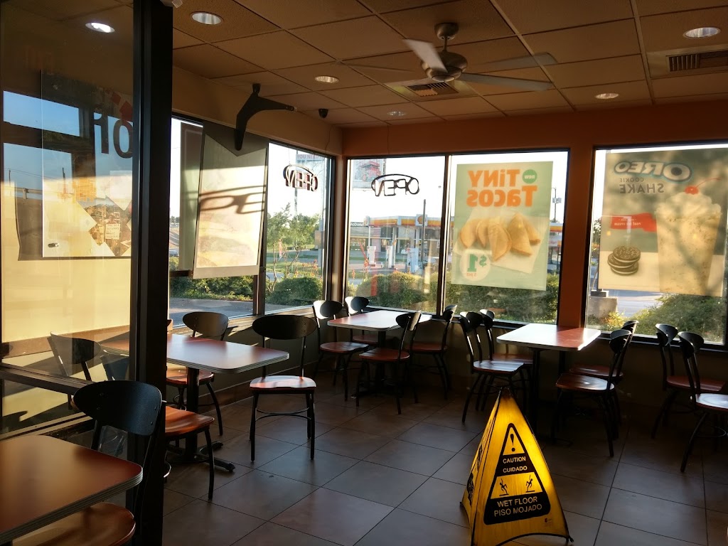 Jack in the Box | 100 I-30, Royse City, TX 75189, USA | Phone: (972) 635-2455