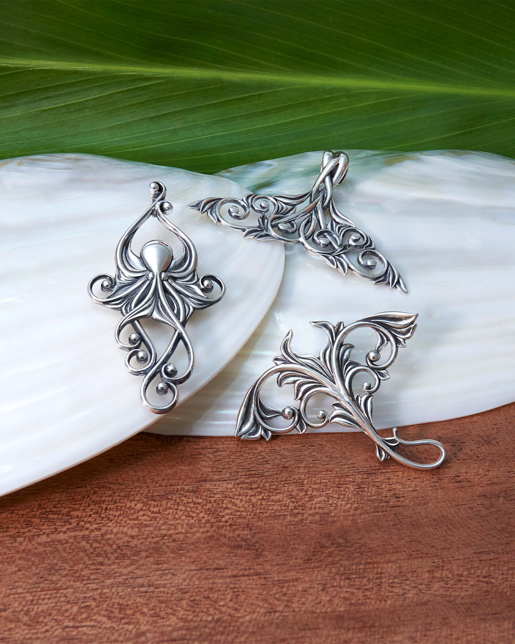 Pick A Pearl by Maui Divers Jewelry | 11 Arizona Memorial Dr, Honolulu, HI 96818, USA | Phone: (808) 422-2729